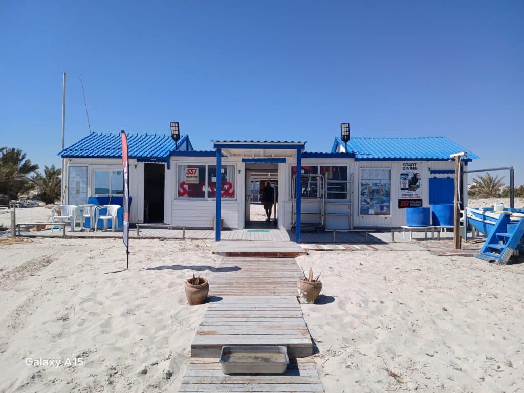 Blue Dolphin Djerba — centre de plongée Blue Dolphin