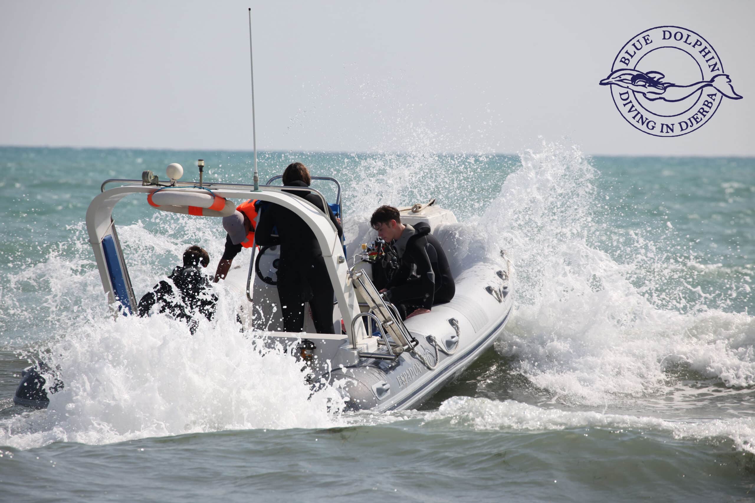 Bateau Zodiac de plongée — Centre de la Plage, Djerba